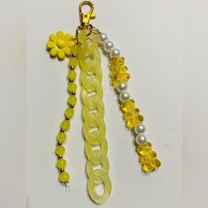 Sunny Daisy & Pearlescent Bear Yellow Bag Charm / Keychain